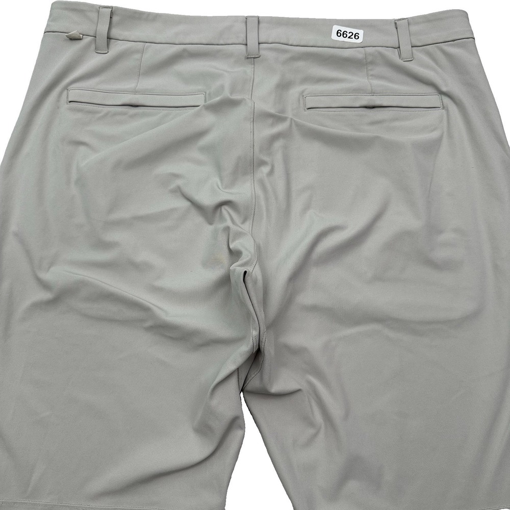 Lululemon Commission Pants Men's 40x32 Classic Cream Warpstreme Chino LM5AEXS